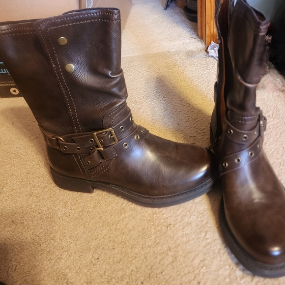 Zodiac brown Moto-Inspired Boot size 9 - Picture 2 of 4